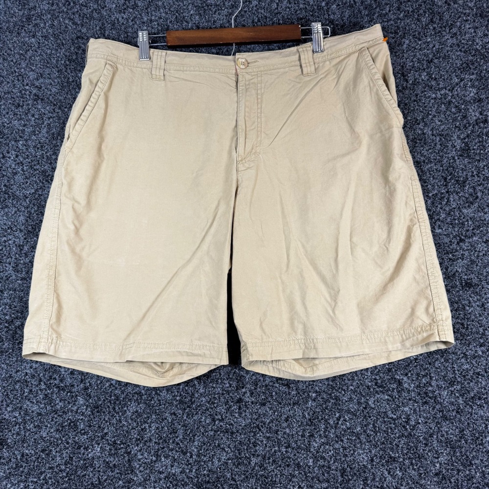 Columbia Mens Chino Shorts Tan Khaki Flat Front Hiking Casual Size 40W 10L